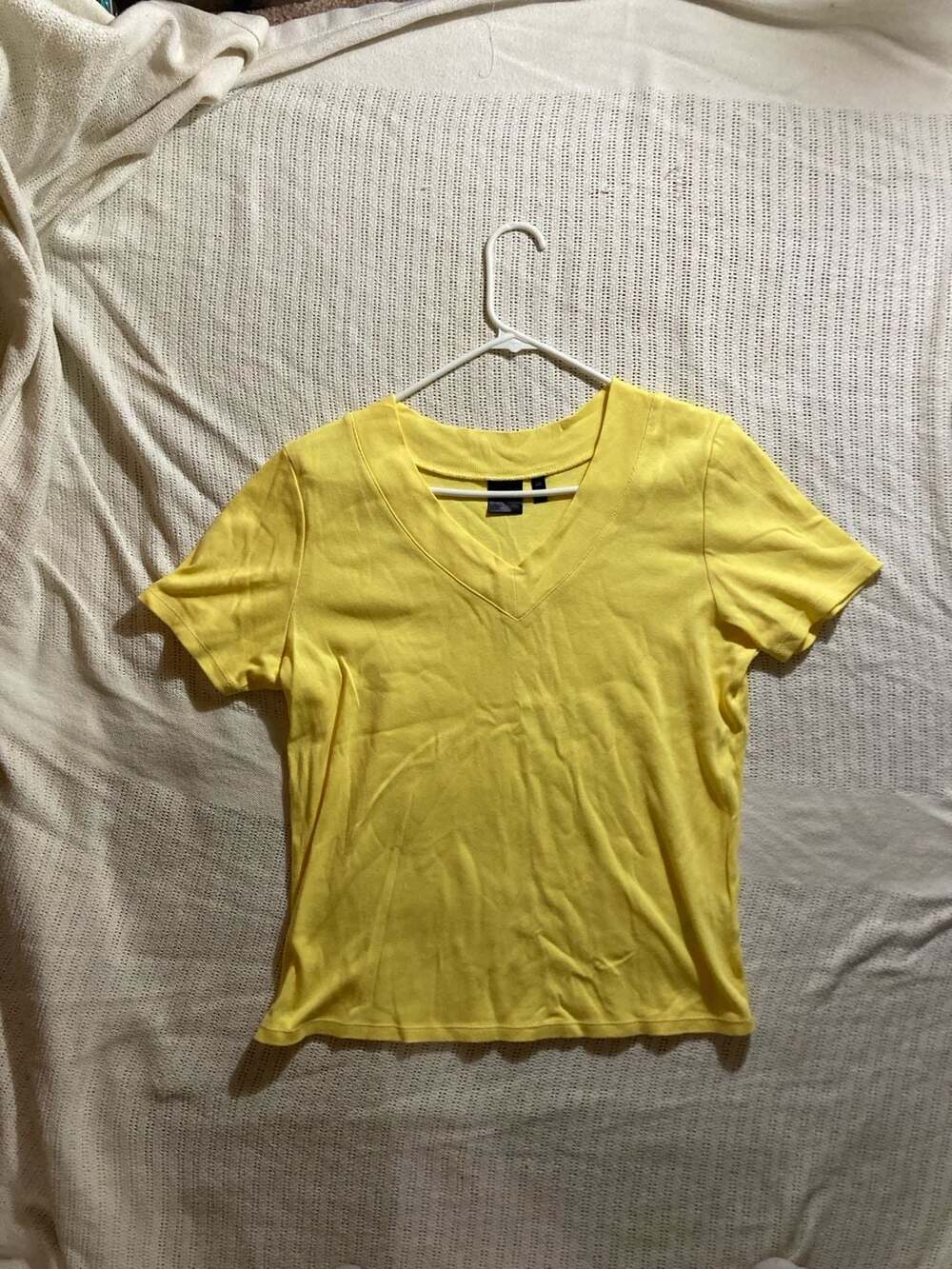 Rafaella Studio Yellow V-Neck Short Sleeve T-Shirt Size L